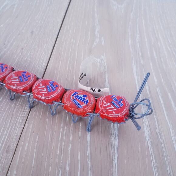 Fair Trade Kenyan Reuse Art Bottle Cap Centipede - Picture 1 of 9